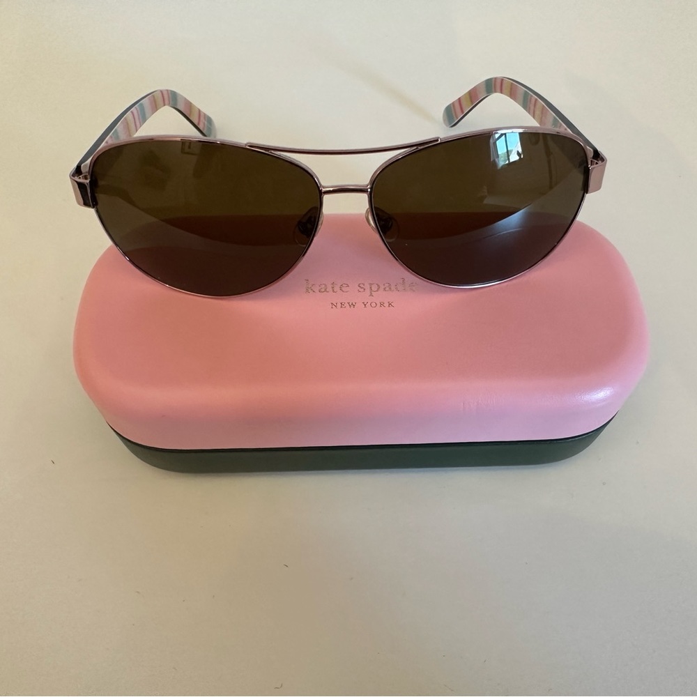 Kate Spade Dalia 2/P/S Sunglasses. Polarized, rose gold frame, like new!